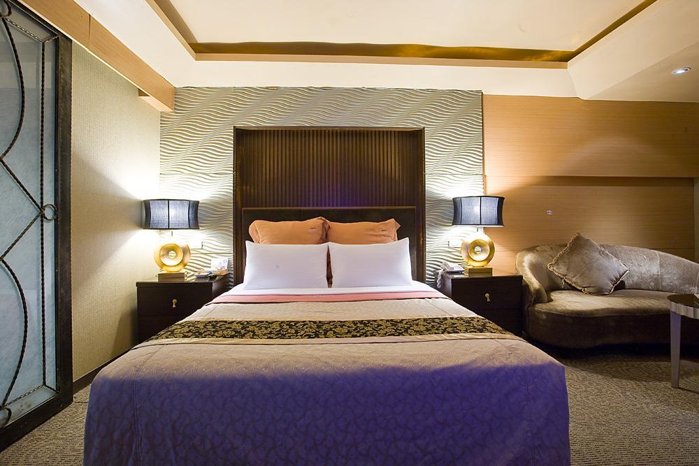 Crystal Business Motel Hsinchu Exterior foto